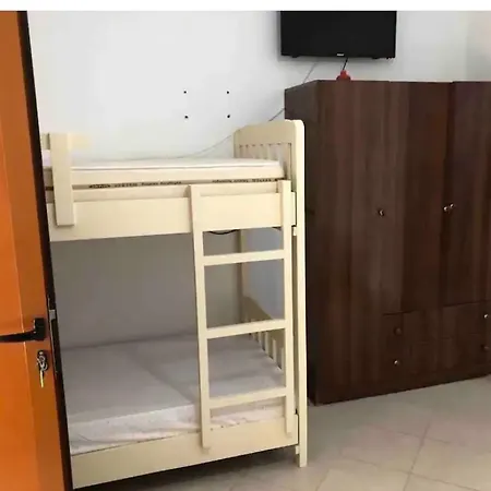 شقة Uzeiri *